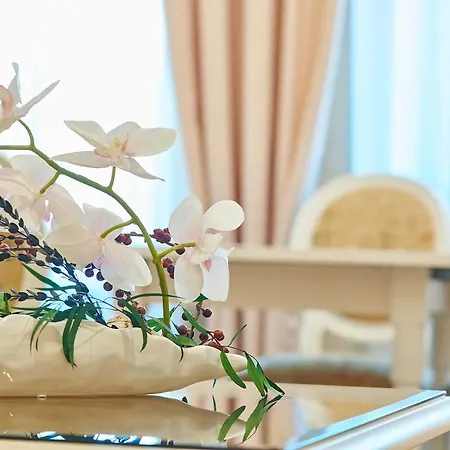 Victoria Na Zamkovoy Готель 3*