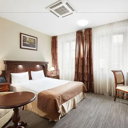 Victoria Na Zamkovoy Hotell 3*