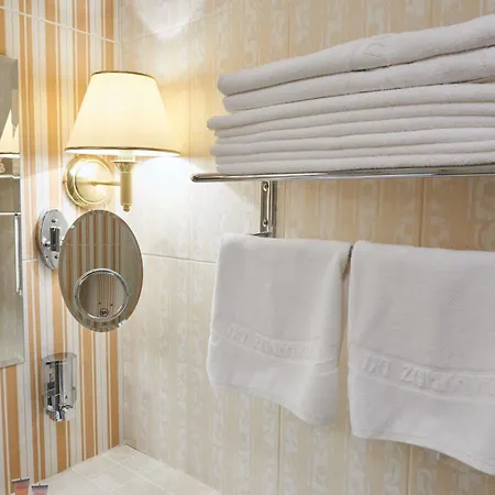 Victoria Na Zamkovoy Hotel