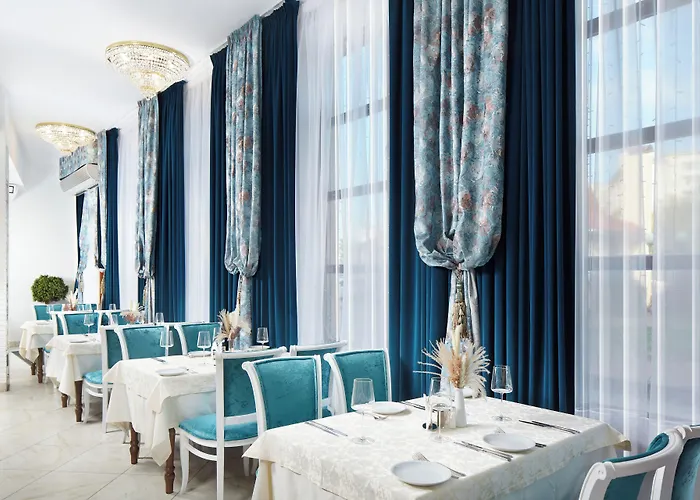 виктория на замковой 3*