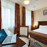 Victoria Na Zamkovoy Hotel 3*