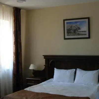 Hotel Victoria Na Zamkovoy 3*